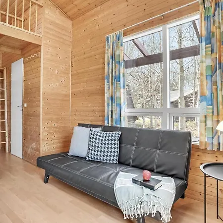 Vakantiehuis 2 Bedroom Gorgeous In Fredericia